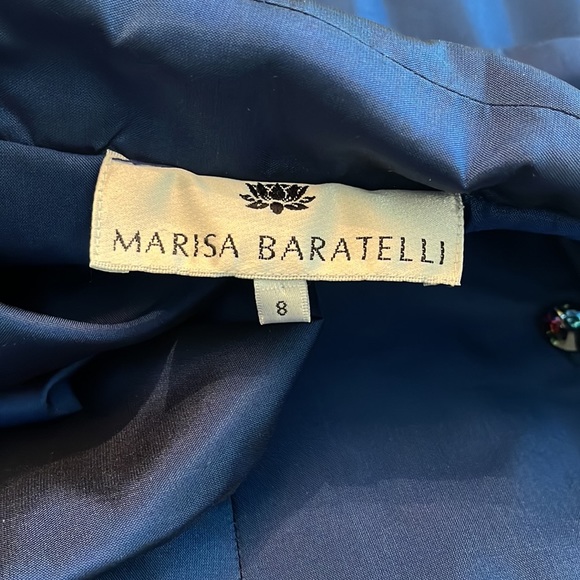 Women’s dress - Picture 7 of 7